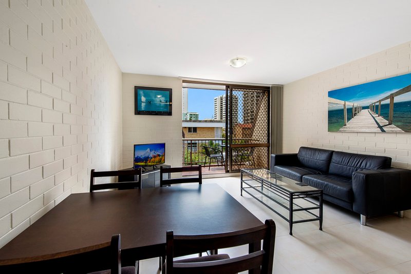 Photo - 21 Old Burleigh Road, Surfers Paradise QLD 4217 - Image 6
