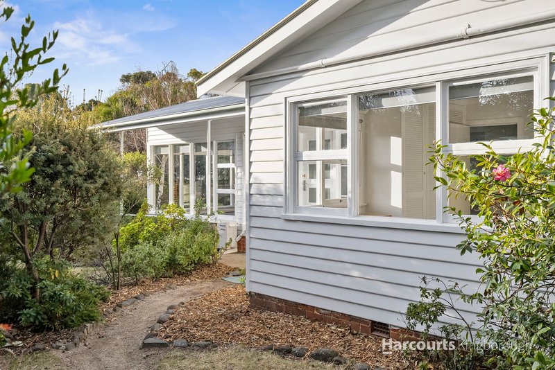 Photo - 21 Olinda Grove, Mount Nelson TAS 7007 - Image 2