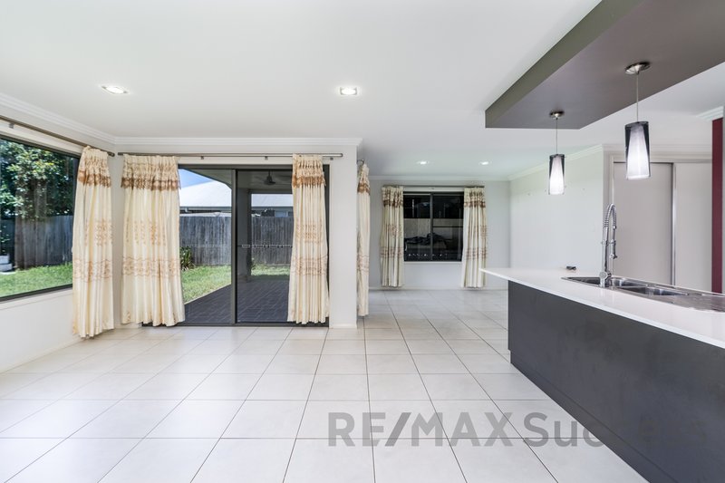 Photo - 21 Opperman Drive, Kearneys Spring QLD 4350 - Image 4