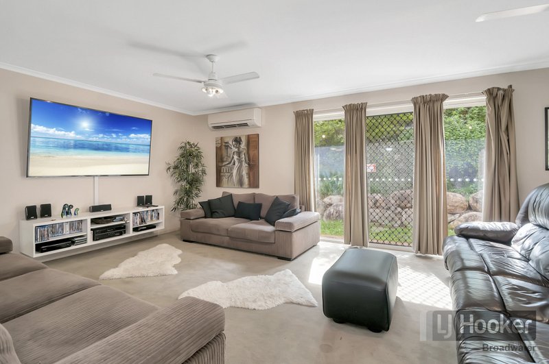 Photo - 21 Ormeau Ridge Road, Ormeau Hills QLD 4208 - Image 4