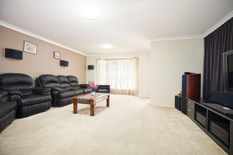 Photo - 21 Ormonde Close, Glenmore Park NSW 2745 - Image 4