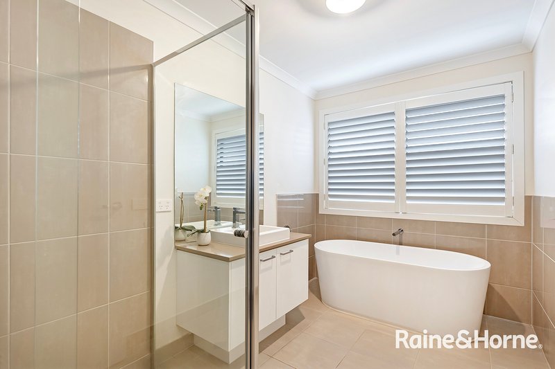 Photo - 21 Orrong Drive, Officer VIC 3809 - Image 17