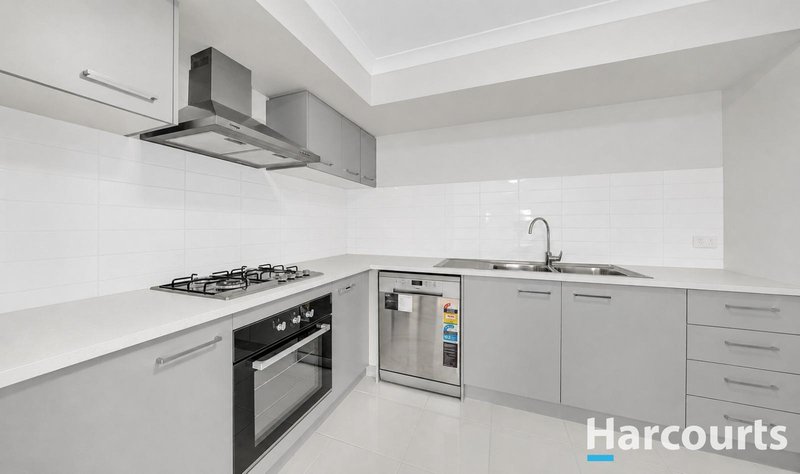 Photo - 21 Palermo Street, Clyde VIC 3978 - Image 3