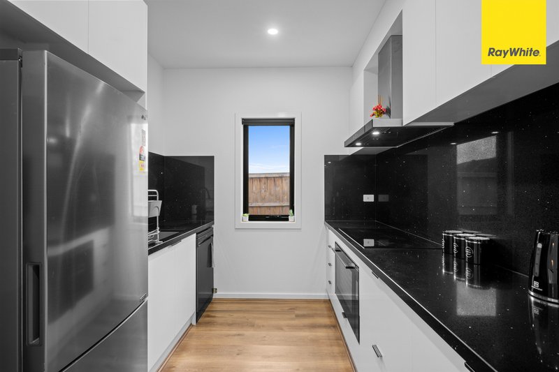 Photo - 21 Palmatum Street, Sunbury VIC 3429 - Image 19