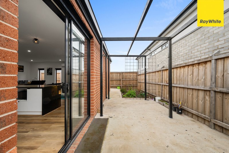 Photo - 21 Palmatum Street, Sunbury VIC 3429 - Image 21