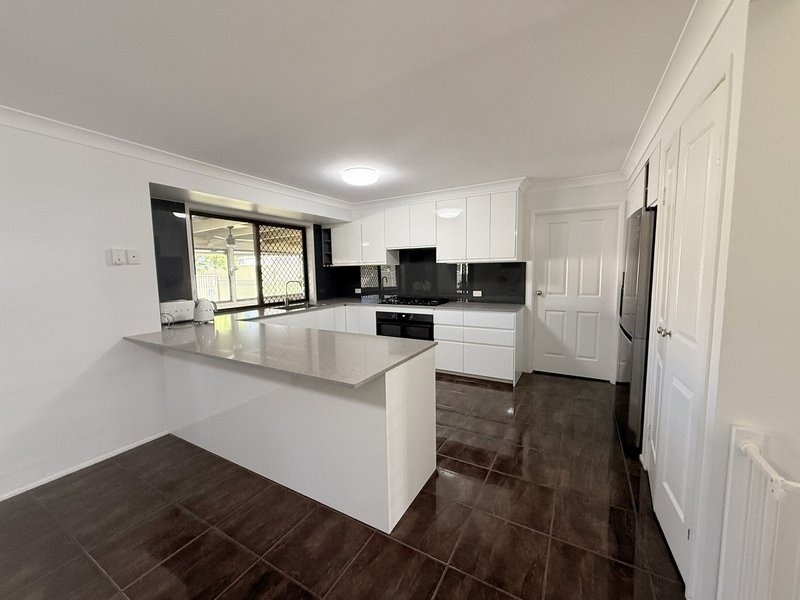 Photo - 21 Palmridge Court, Deception Bay QLD 4508 - Image 2