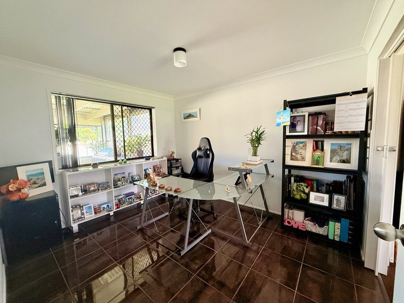 Photo - 21 Palmridge Court, Deception Bay QLD 4508 - Image 12