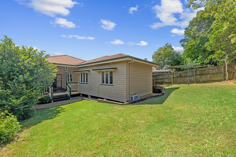 Photo - 21 Palomar Parade, Wavell Heights QLD 4012 - Image 17