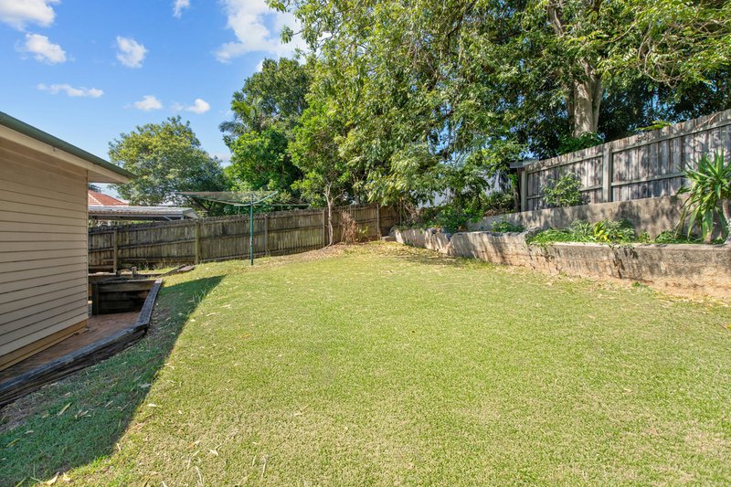 Photo - 21 Palomar Parade, Wavell Heights QLD 4012 - Image 18