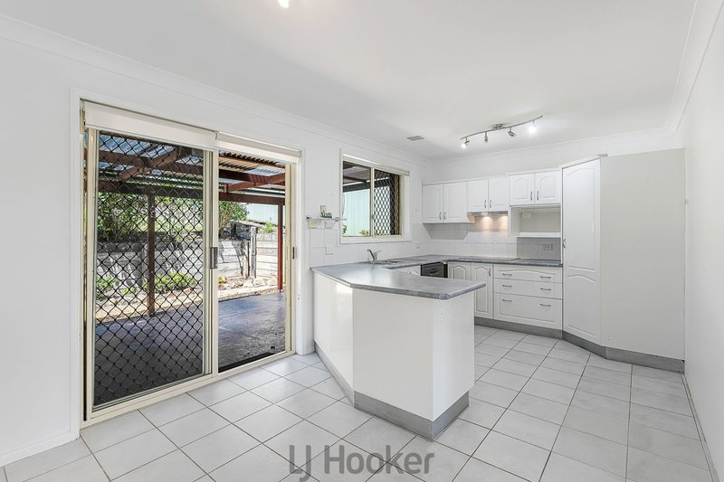 Photo - 21 Pangela Street, Buttaba NSW 2283 - Image 7