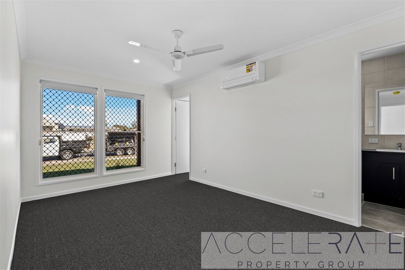 Photo - 21 Pansy Street, Ripley QLD 4306 - Image 9