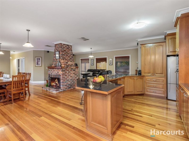 Photo - 21 Park Road, Lysterfield VIC 3156 - Image 7