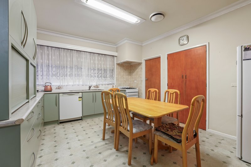Photo - 21 Parkview Drive, Ferntree Gully VIC 3156 - Image 5
