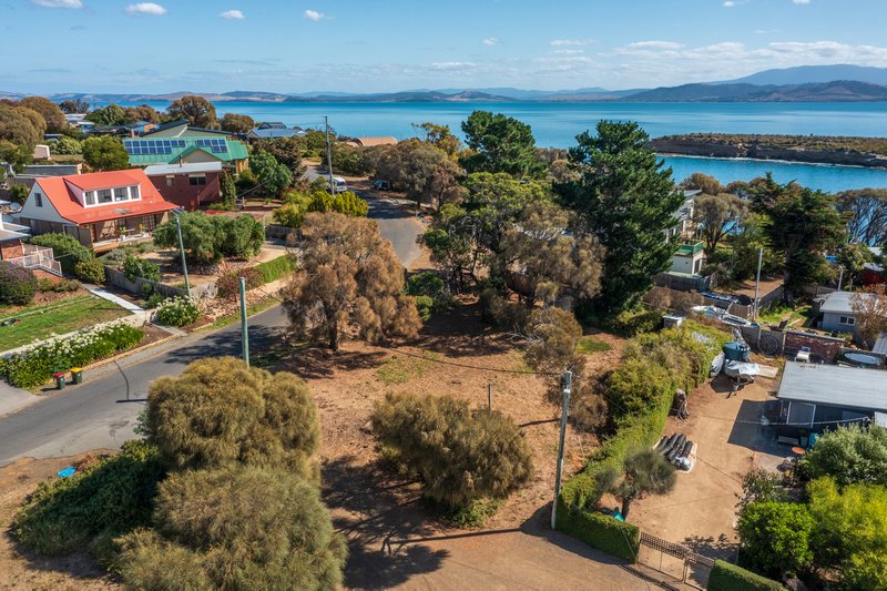 Photo - 21 Parnella Road, Dodges Ferry TAS 7173 - Image 4