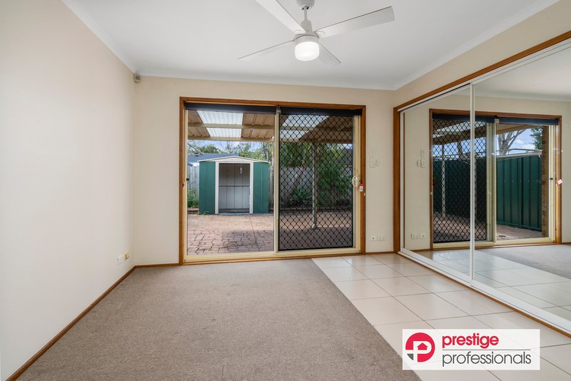 Photo - 21 Paroo Court, Wattle Grove NSW 2173 - Image 5