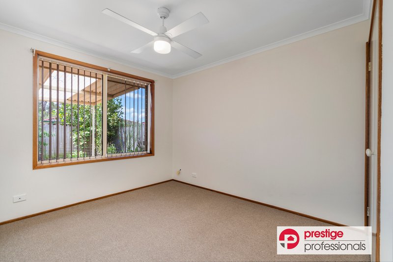 Photo - 21 Paroo Court, Wattle Grove NSW 2173 - Image 6