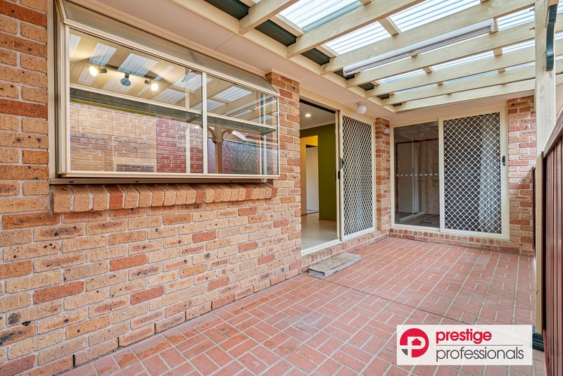 Photo - 21 Paroo Court, Wattle Grove NSW 2173 - Image 9