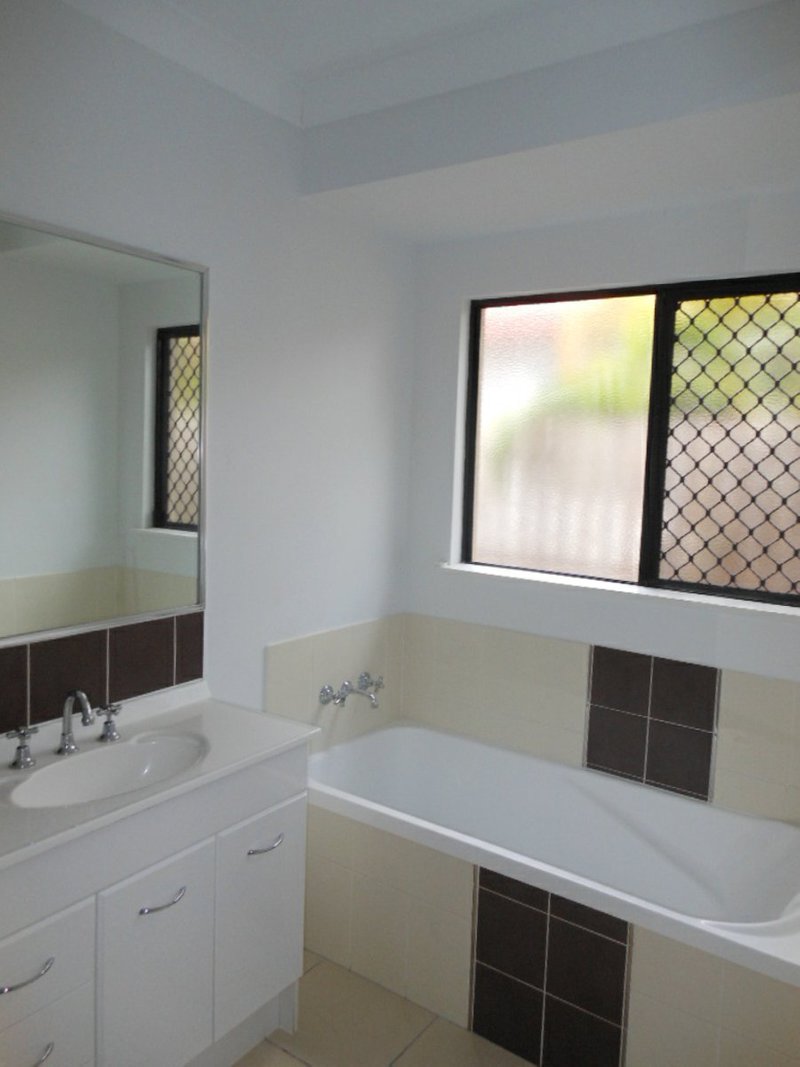 Photo - 21 Pascoe Close, Mount Sheridan QLD 4868 - Image 7