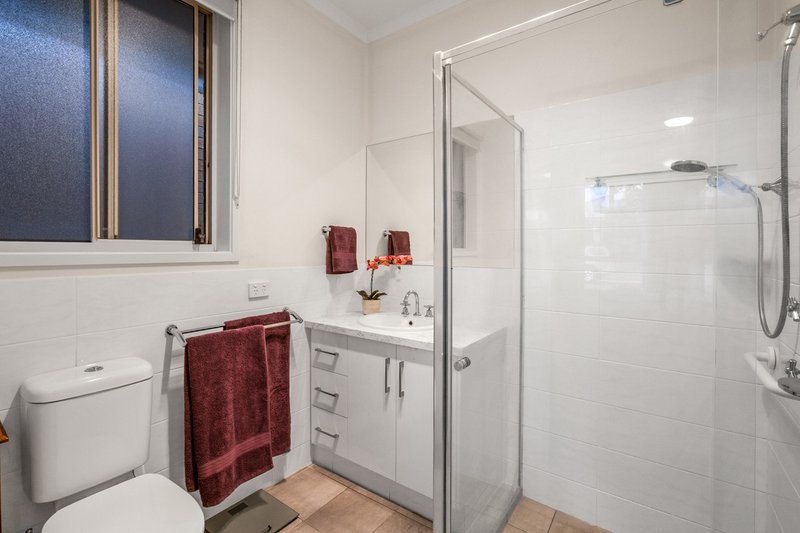 Photo - 21 Pedlar Close, Blakeview SA 5114 - Image 5