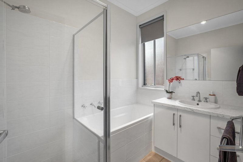 Photo - 21 Pedlar Close, Blakeview SA 5114 - Image 7