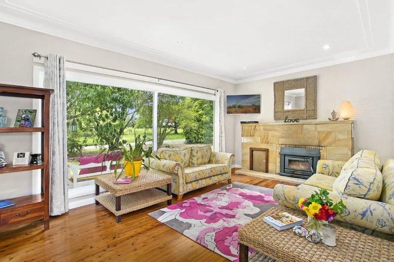 Photo - 21 Peebles Road, Arcadia NSW 2159 - Image 2