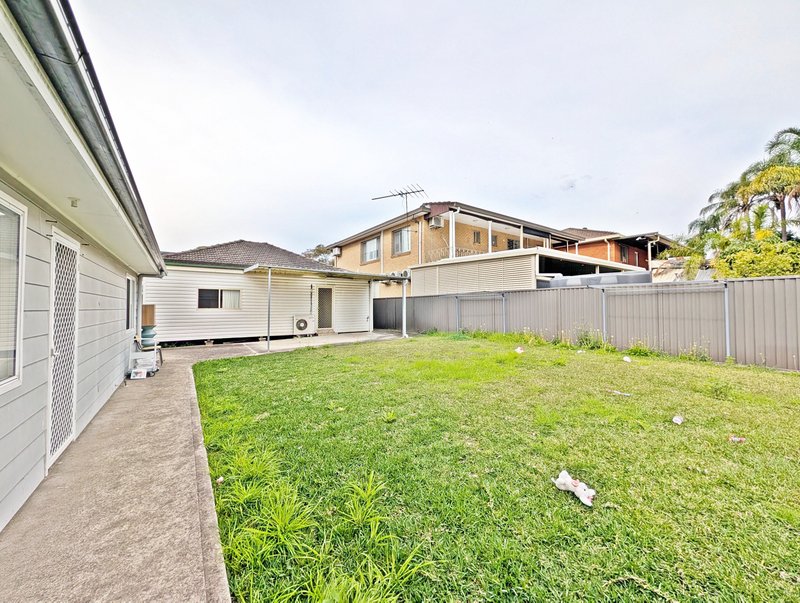 Photo - 21 Peel Street, Canley Heights NSW 2166 - Image 12