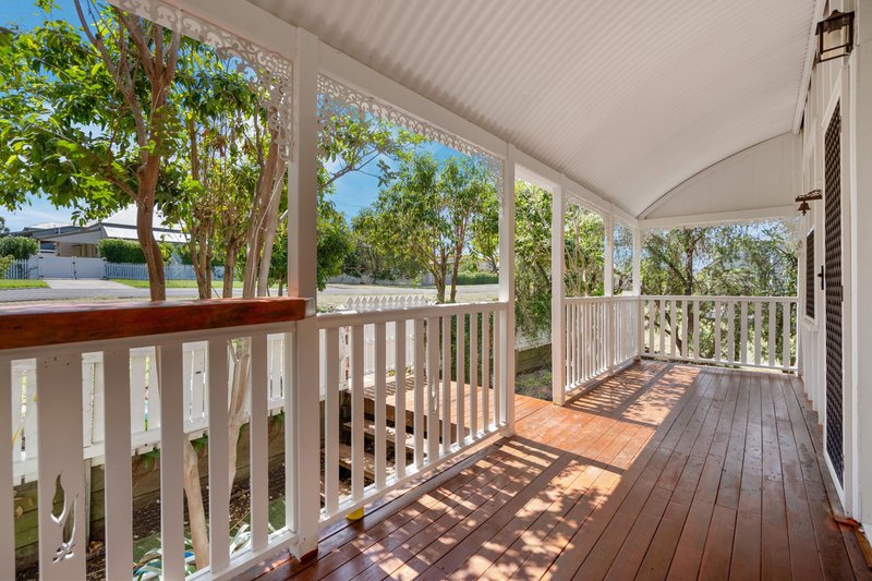 Photo - 21 Pelican Street, North Ipswich QLD 4305 - Image 12