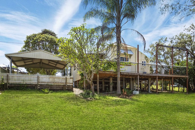 Photo - 21 Pelican Street, North Ipswich QLD 4305 - Image 13