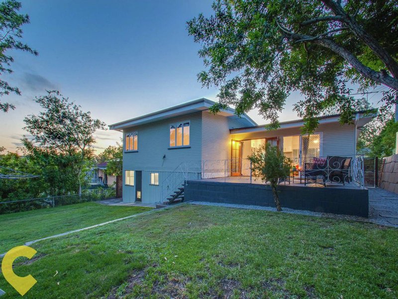 Photo - 21 Penambul Crescent, Ferny Hills QLD 4055 - Image 13