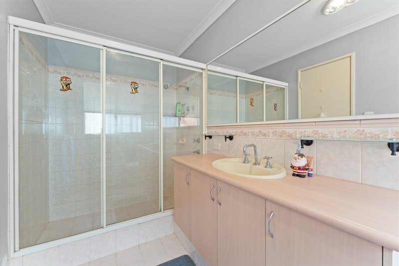 Photo - 21 Peverett Loop, Baldivis WA 6171 - Image 7