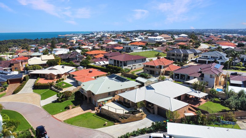 Photo - 21 Porpoise Court, Coogee WA 6166 - Image 4