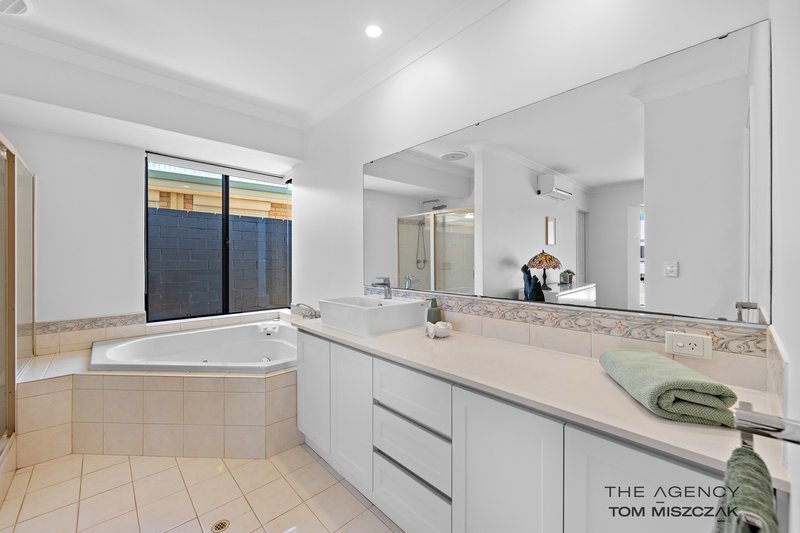 Photo - 21 Porpoise Court, Coogee WA 6166 - Image 22