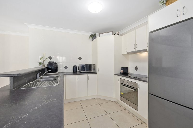 Photo - 21 Premier Ave , Jones Hill QLD 4570 - Image 6