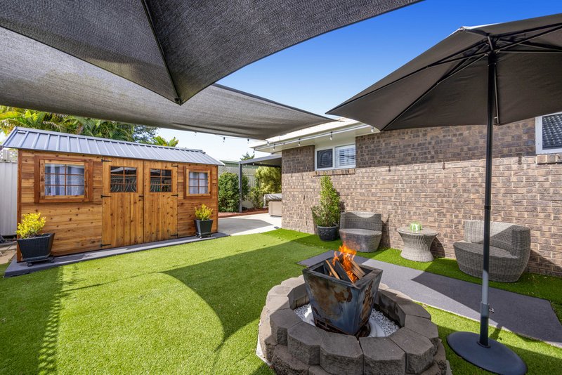 Photo - 2/1 Pumicestone Place, Golden Beach QLD 4551 - Image 14