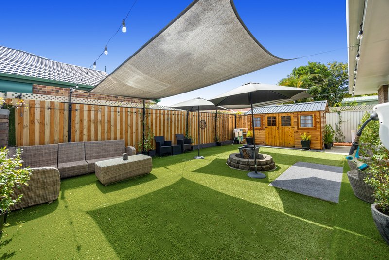 Photo - 2/1 Pumicestone Place, Golden Beach QLD 4551 - Image 15