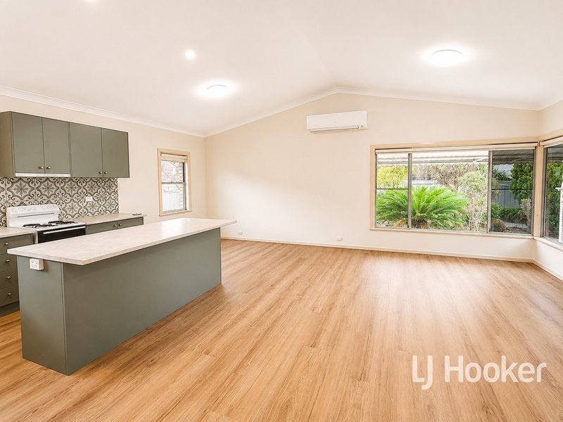 Photo - 21 Queens Terrace, Inverell NSW 2360 - Image 2