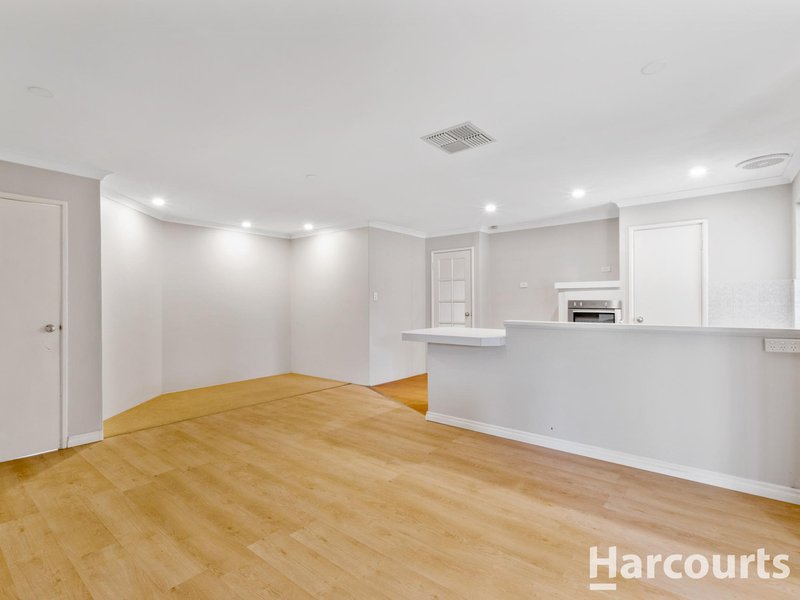 Photo - 21 Quesnel Place, Joondalup WA 6027 - Image 3