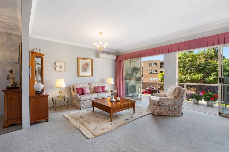 Photo - 2/1 Raglan Street, Drummoyne NSW 2047 - Image 2