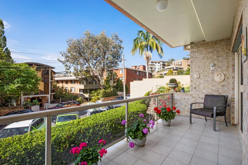 Photo - 2/1 Raglan Street, Drummoyne NSW 2047 - Image 3