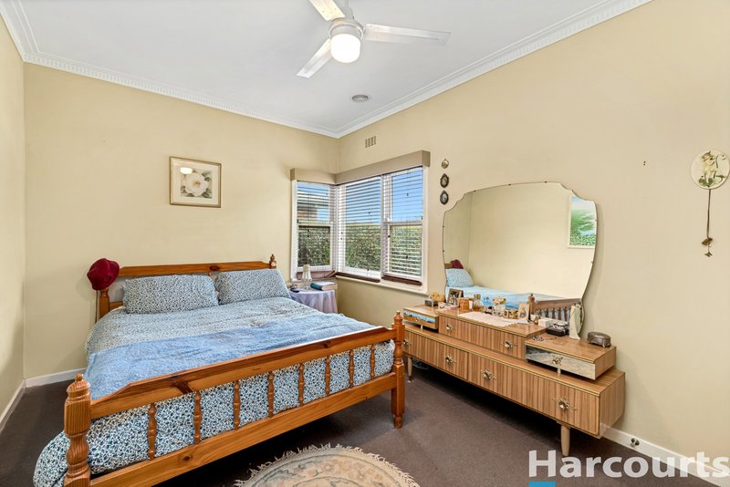 Photo - 21 Railway Avenue, Bunyip VIC 3815 - Image 5