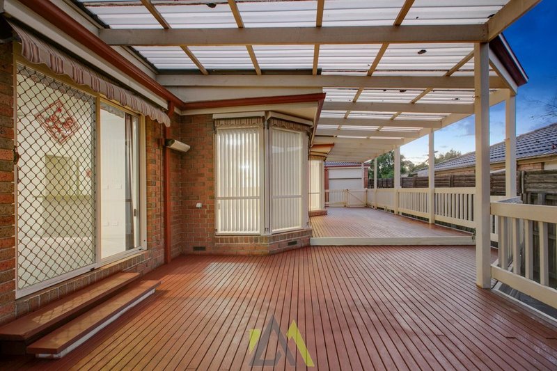 Photo - 21 Raleon Avenue, Frankston South VIC 3199 - Image 10