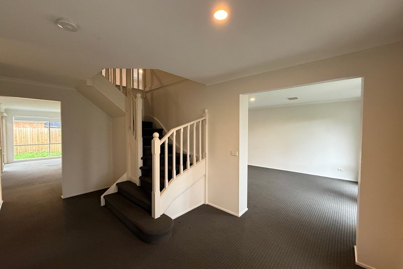 Photo - 21 Range View Terrace, Bulleen VIC 3105 - Image 5