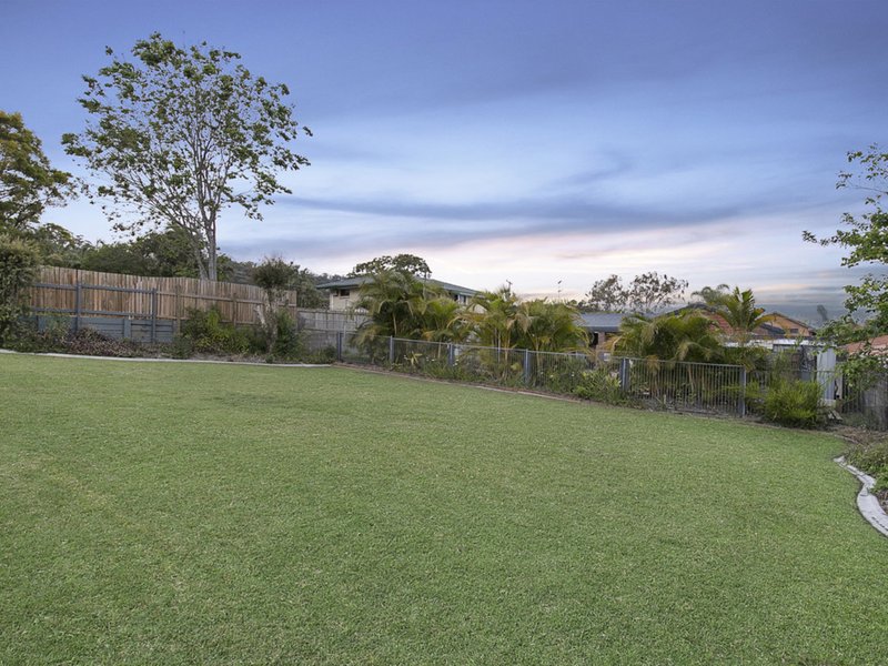 Photo - 21 Raquel Avenue, Springwood QLD 4127 - Image 10