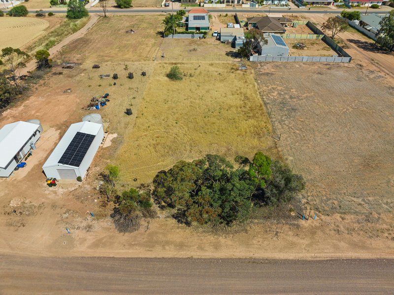 Photo - 21 Raymond Street, Kadina SA 5554 - Image 2