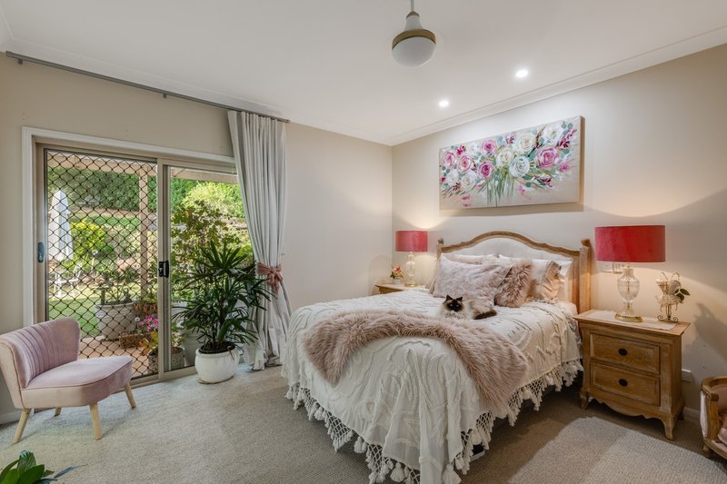Photo - 21 Rebecca Street, Glenvale QLD 4350 - Image 13
