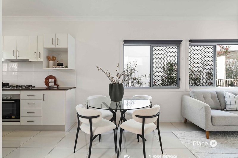Photo - 21 Redcar Street, Bulimba QLD 4171 - Image 8