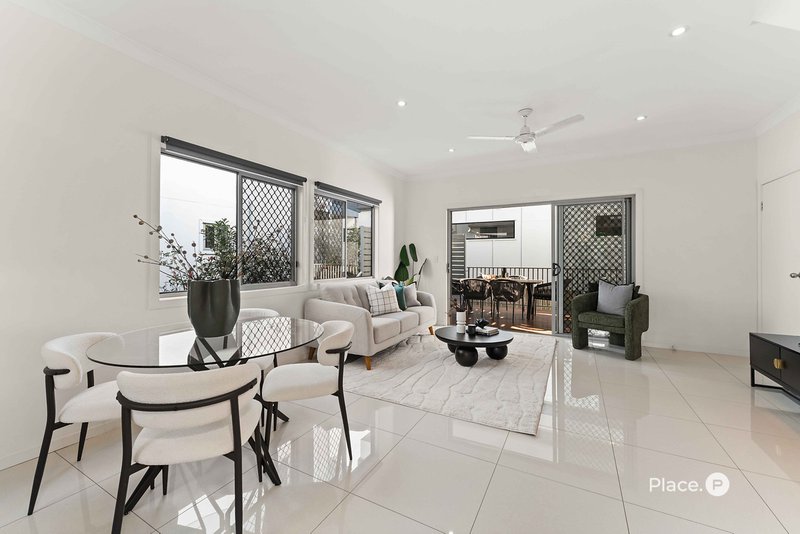 Photo - 21 Redcar Street, Bulimba QLD 4171 - Image 10