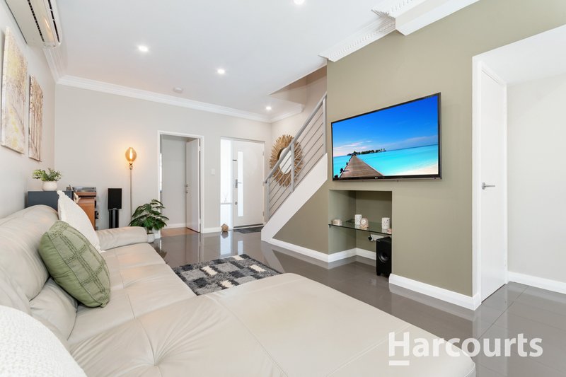 Photo - 21 Redfern Bend, Clarkson WA 6030 - Image 8