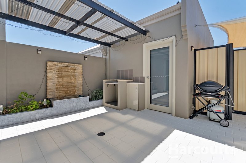 Photo - 21 Redfern Bend, Clarkson WA 6030 - Image 24