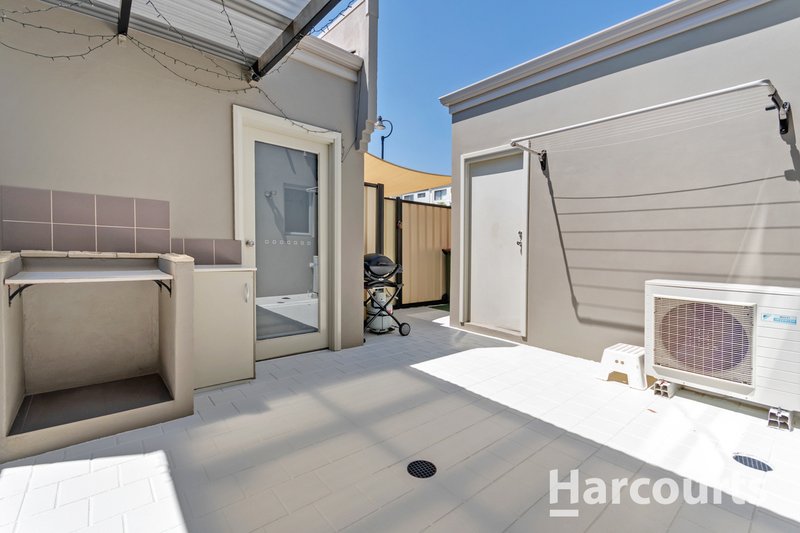 Photo - 21 Redfern Bend, Clarkson WA 6030 - Image 25